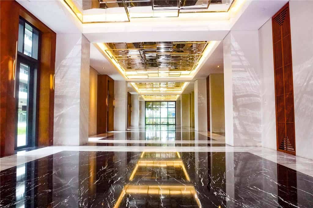Arya Residences - BGC 现房公寓