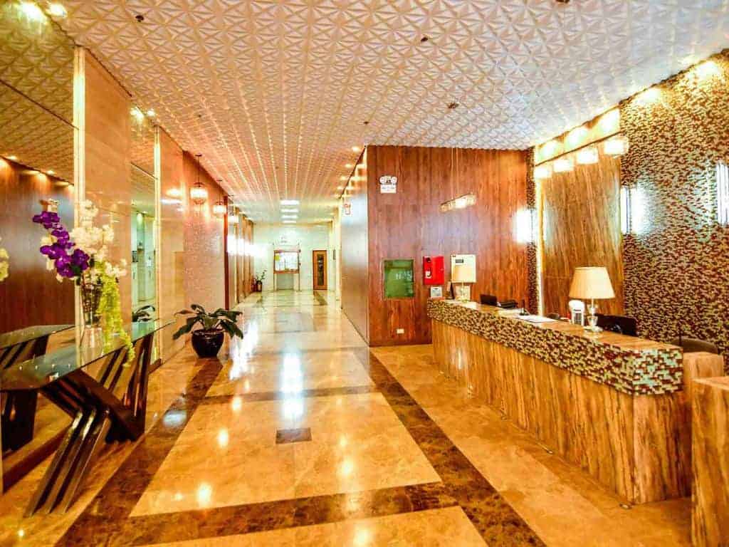 Mayfair Tower Ermita 现房公寓